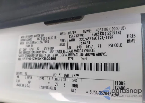 2019 Ford Transit-250 z USA, uszkodzony, nr VIN 1FTYR1ZM9KKB00495